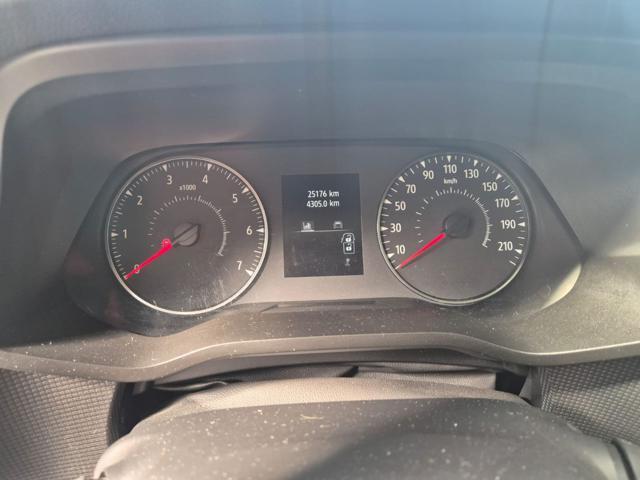 RENAULT Trafic BluedCi 110CV PC ZEN 9 POSTI-