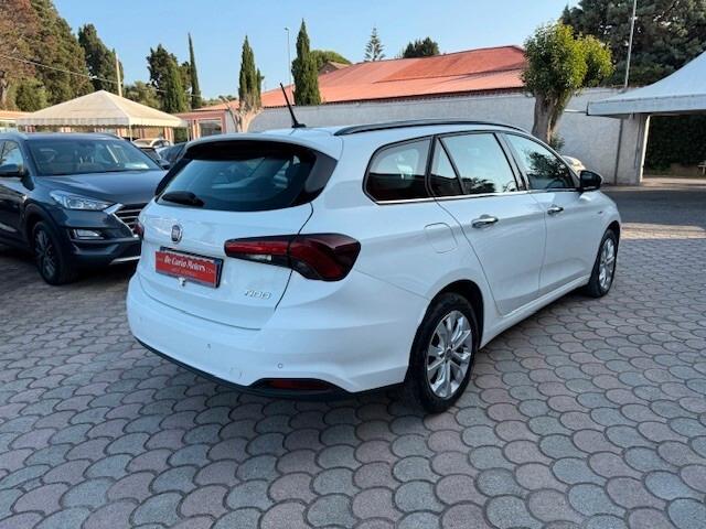 FIAT Tipo SW 1.6 M.J 120CV Lounge - 2017