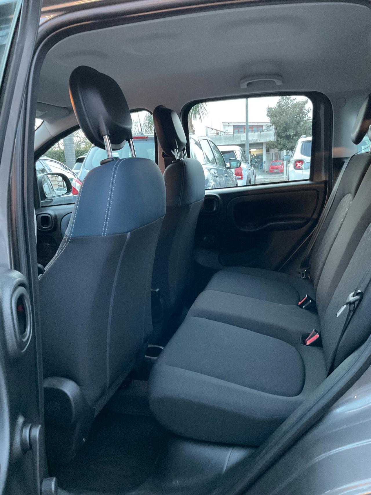 Fiat Panda 1.0 FireFly S&S Hybrid City Cross