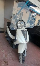 Piaggio beverly 300 i.e