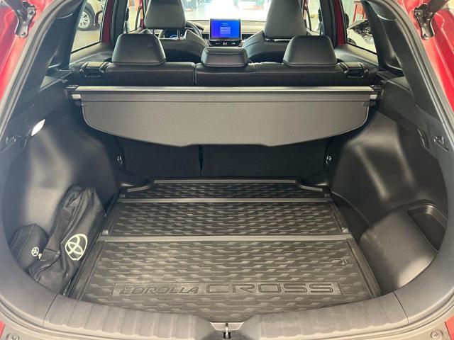 TOYOTA Corolla Cross 2.0 Hybrid 197 CV E-CVT Lounge