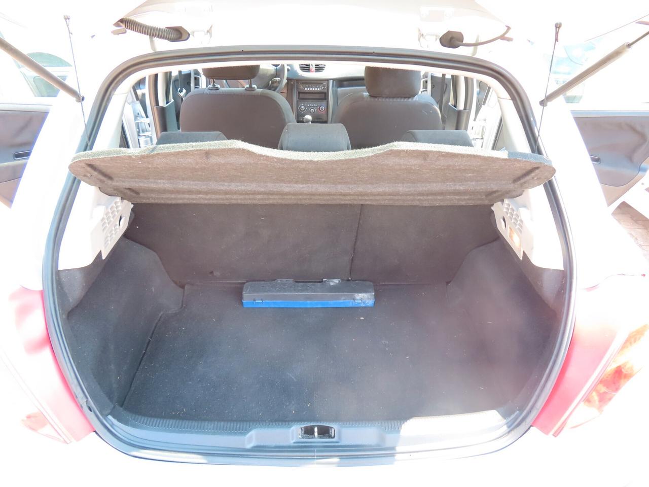 Peugeot 207 1.6 HDi 90 CV 100.000 KM CERT 2010