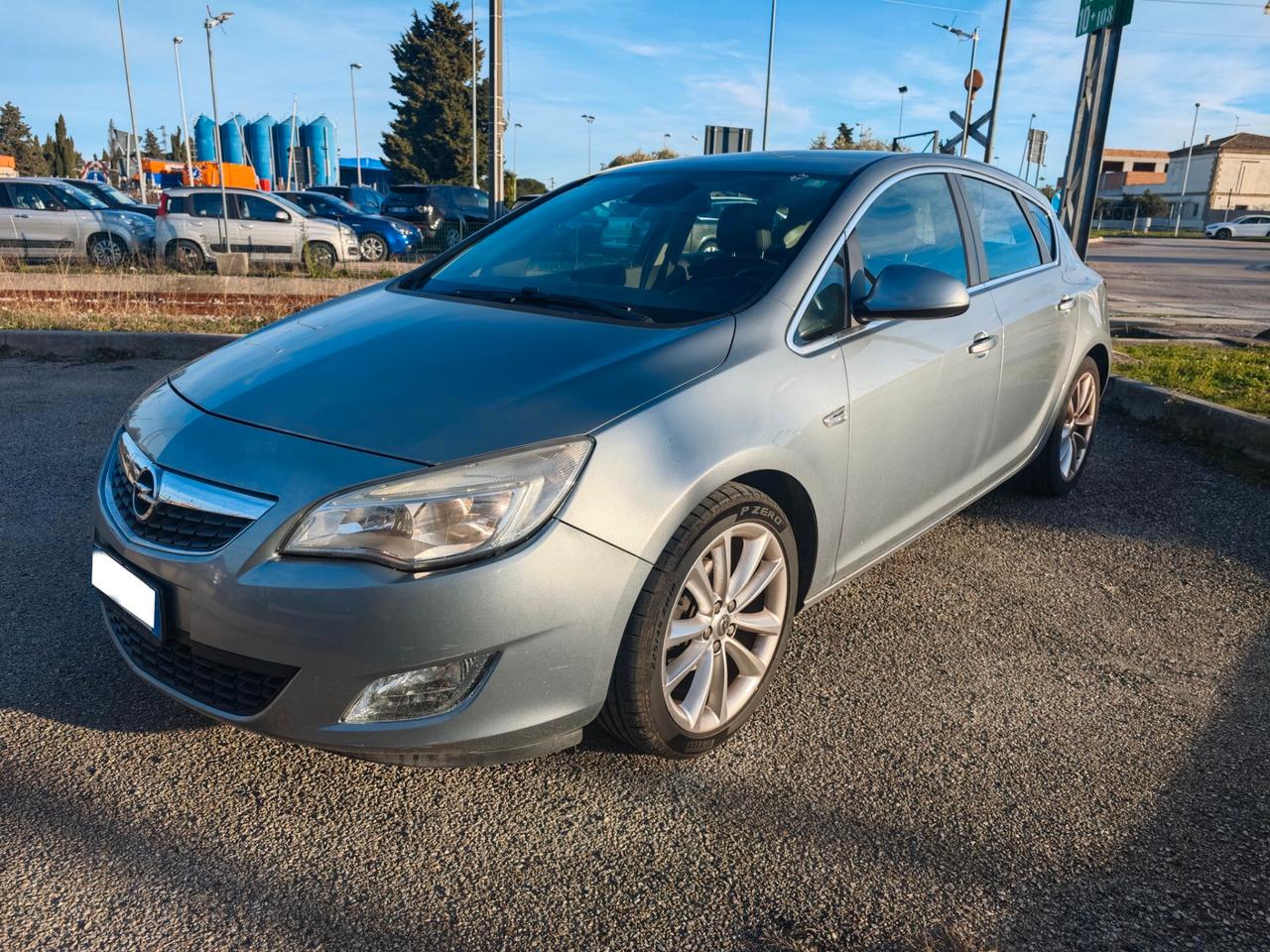 Opel Astra 1.4 Turbo 5 porte Cosmo