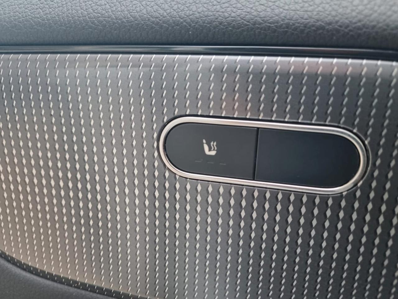 Mercedes-benz GLA 200 d Automatic Sport Plus TETTO APRIBILE