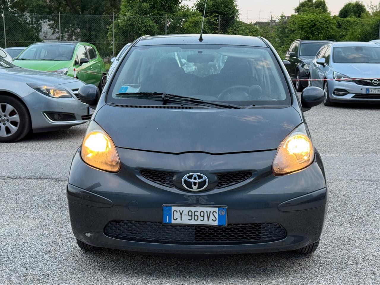 Toyota Aygo 1.0 12V VVT-i 5 porte