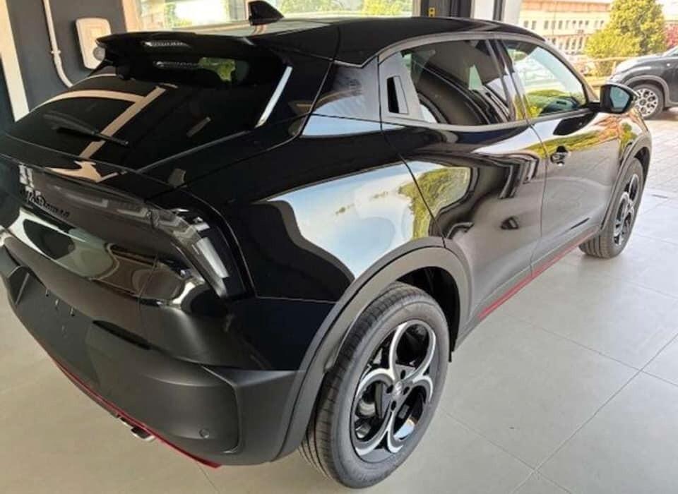 Alfa Romeo Junior 1.2 136 CV Hybrid eDCT6 Speciale AUTO A NOLEGGIO