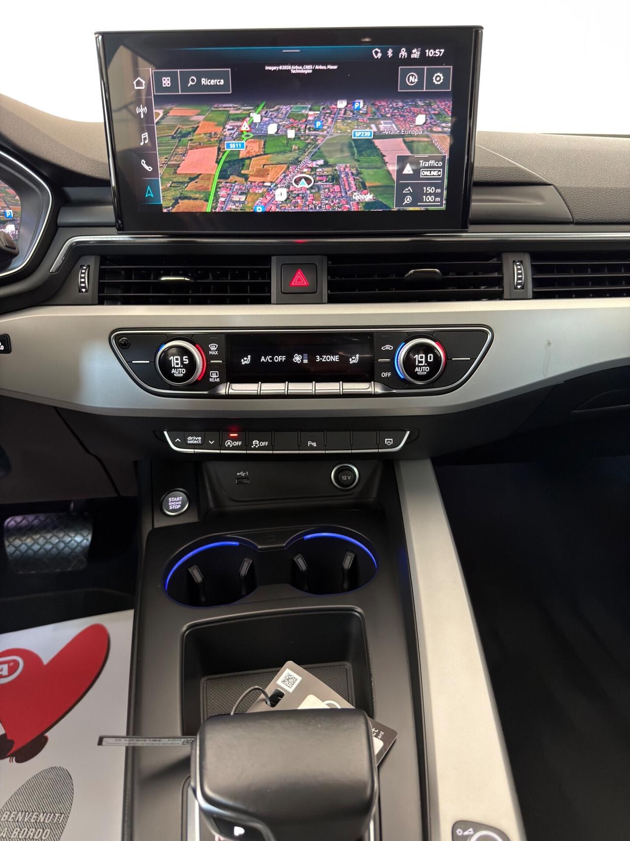 Audi A4 Avant 40 TDI quattro S tronic Business Advanced