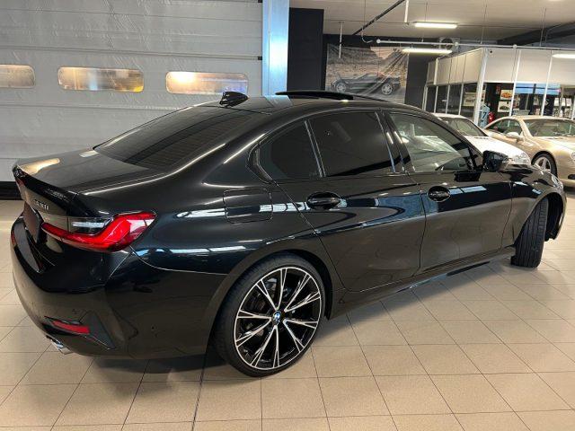BMW 320 i G20 BERLINA ! MSPORT ! CERCHI 20 ! FULL OPTIONA