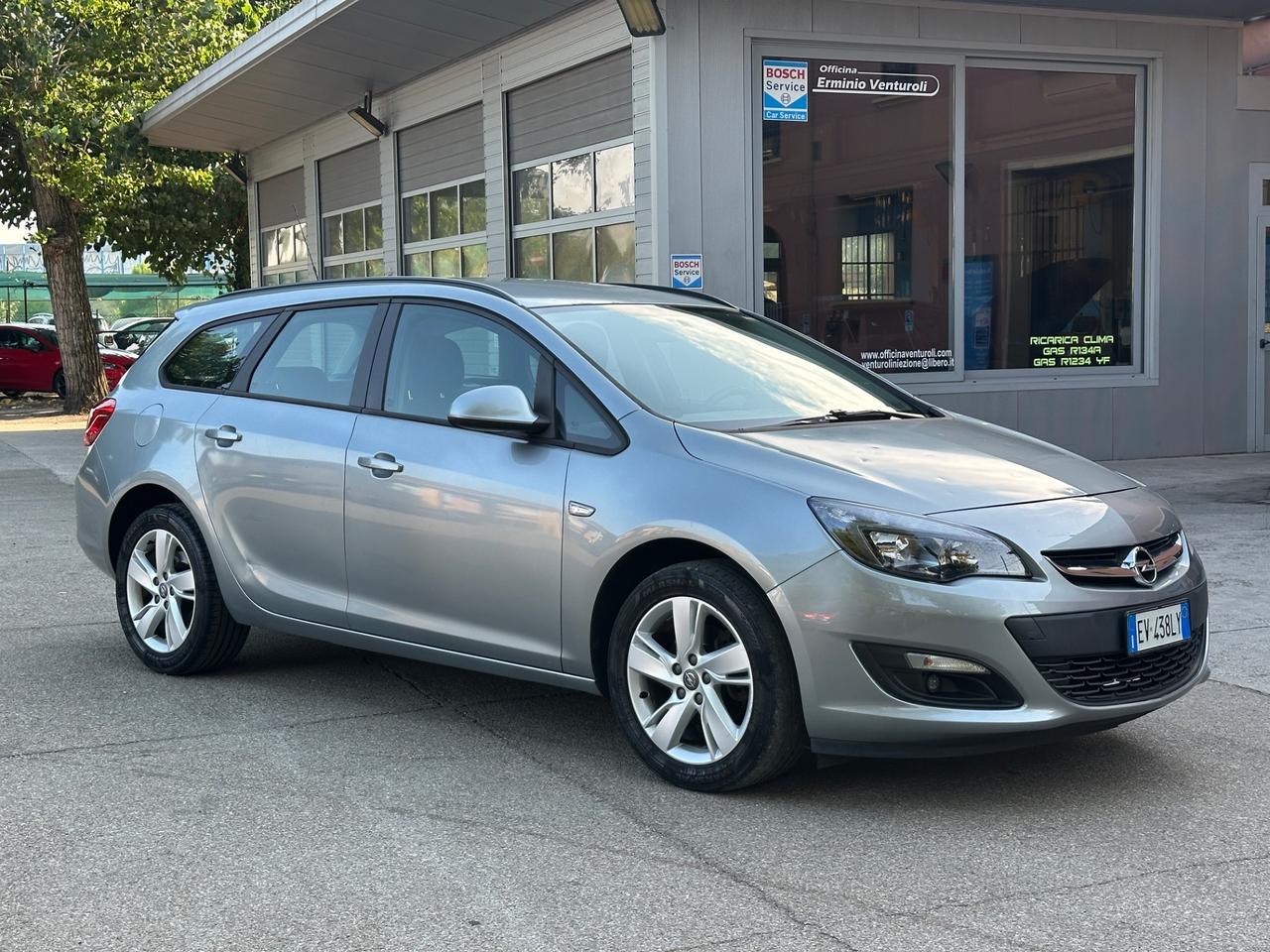 Opel Astra 1.7 CDTI 110CV 140mila km