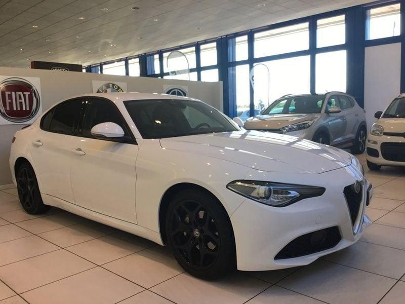 Alfa Romeo Giulia MY19 2.2 T-D 160CV AT8 Super USATO GARANTITO