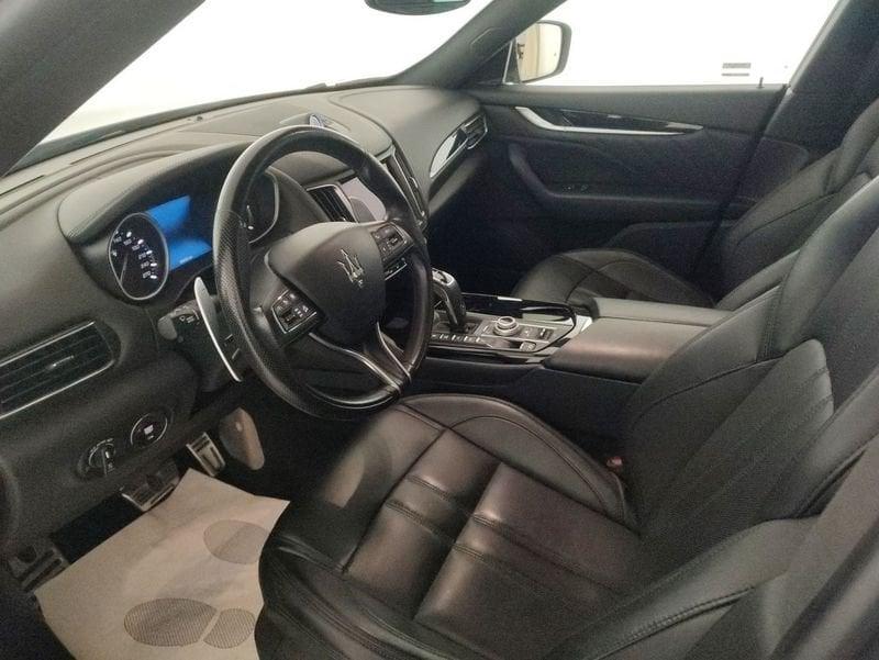 Maserati Levante 3.0 V6 Granlusso 275cv auto my19