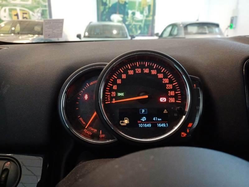 MINI COOPER SE COUNTRYMAN ALL4 BUSINESS AUTOM.