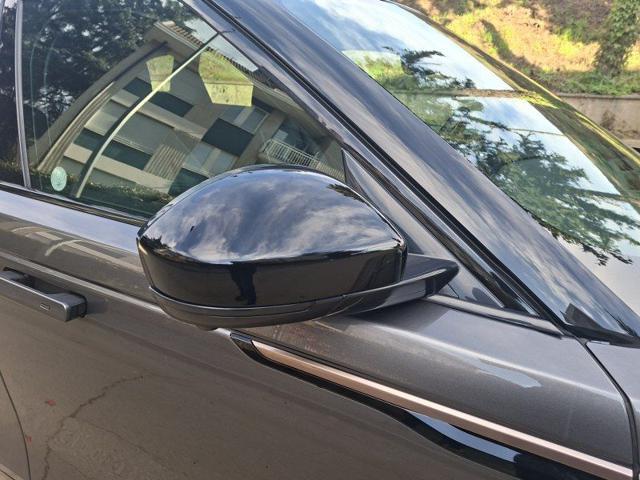 LAND ROVER Range Rover Velar 3.0 V6 SD6 300 CV R-Dynamic HSE