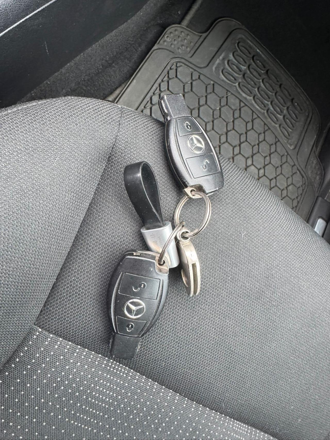 Mercedes A 160 CDI 2011 SOLAMENTE 71.000 KM