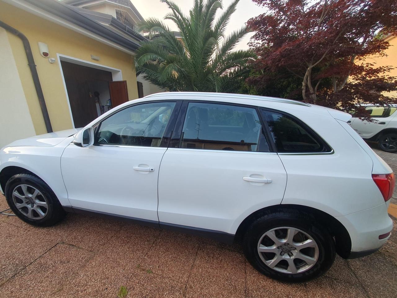 Audi Q5 2.0 TDI 170 CV quattro