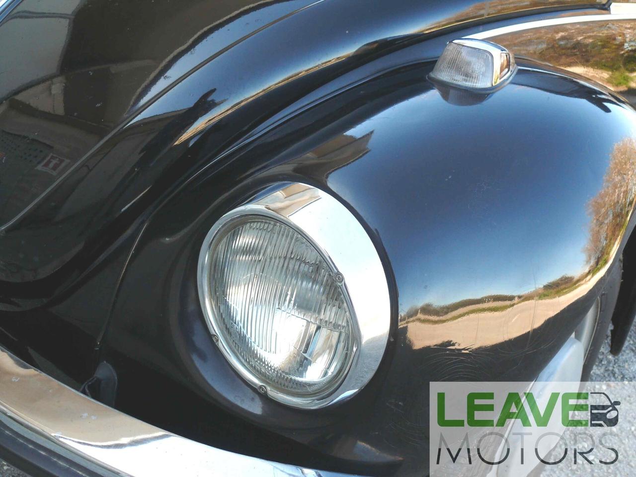 Volkswagen Maggiolino CABRIO (M1100)