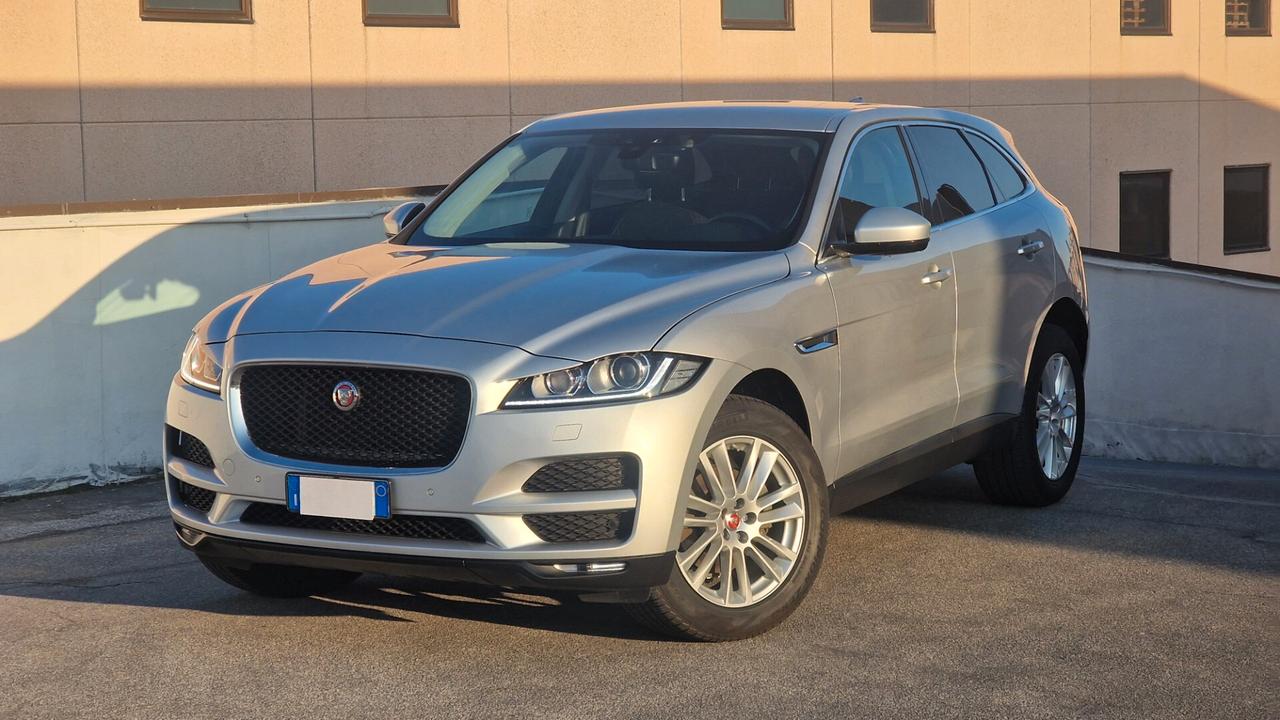 Jaguar F-Pace 2.0 D 180 CV AWD aut. Portfolio