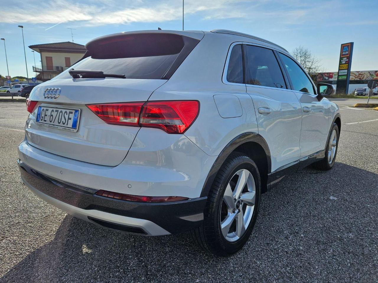 Audi Q3 35 TDI S tronic Business Advanced