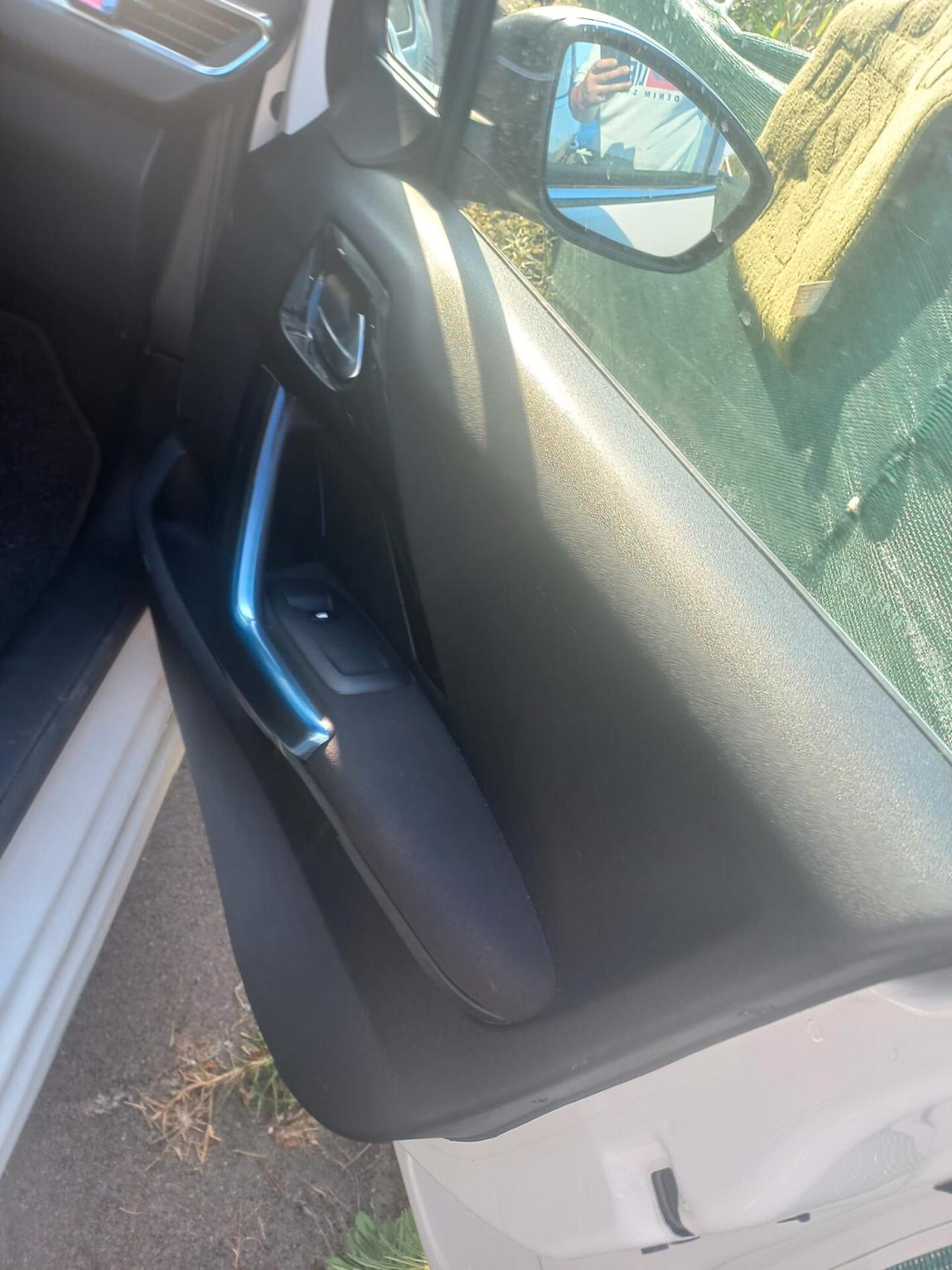 Peugeot 208 1.2 VTi 82 CV 5 porte Active
