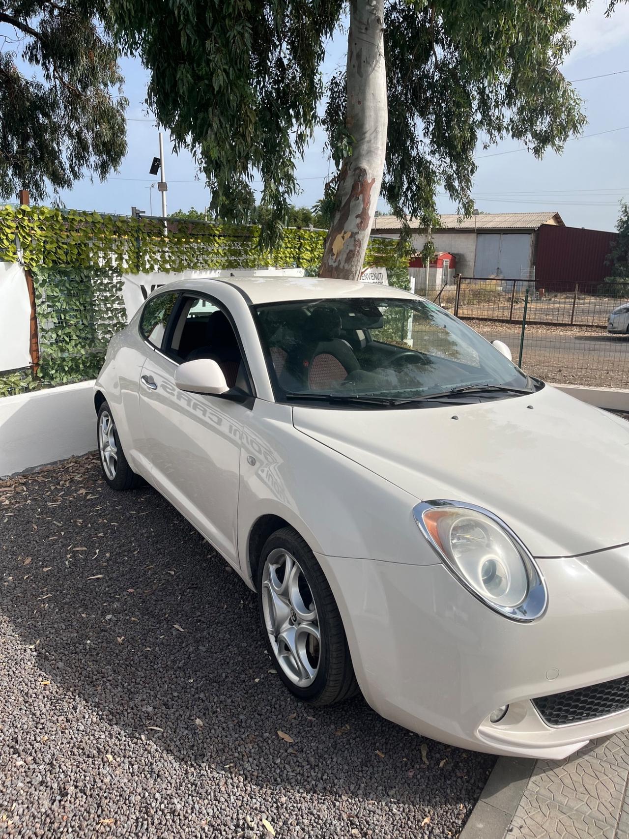 Alfa Romeo MiTo 1.4 155cv Distinctive -2008