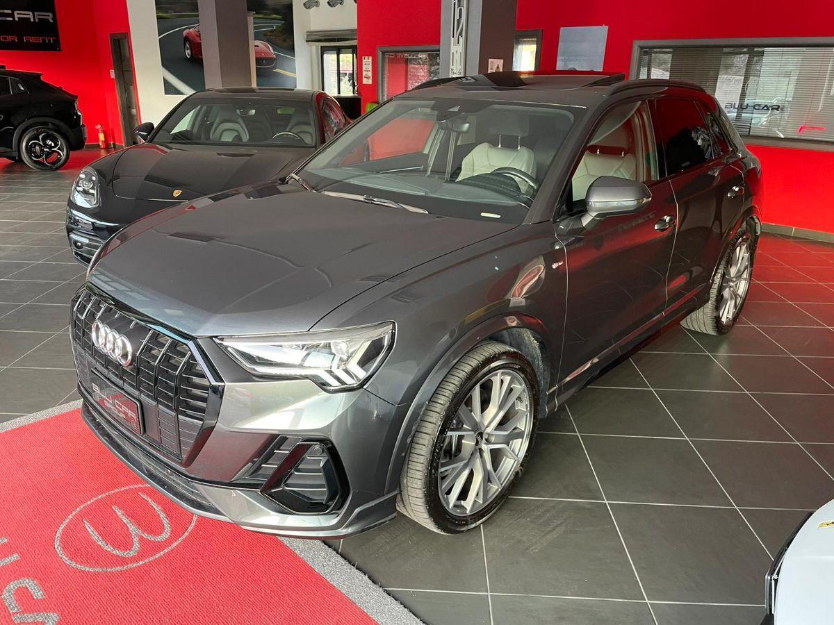 AUDI - Q3 - SPB 40 TDI quattro S tr. Ident. Black