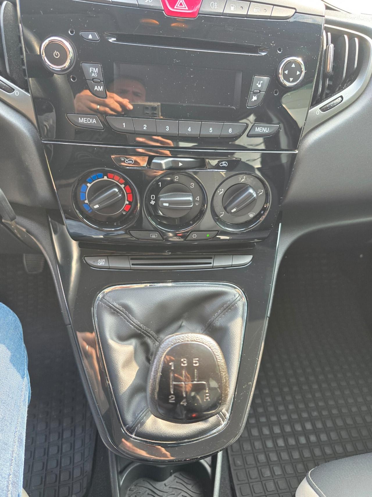 Lancia Y 0.9BZ/METANO 80CV NEOP 100000KM-2014