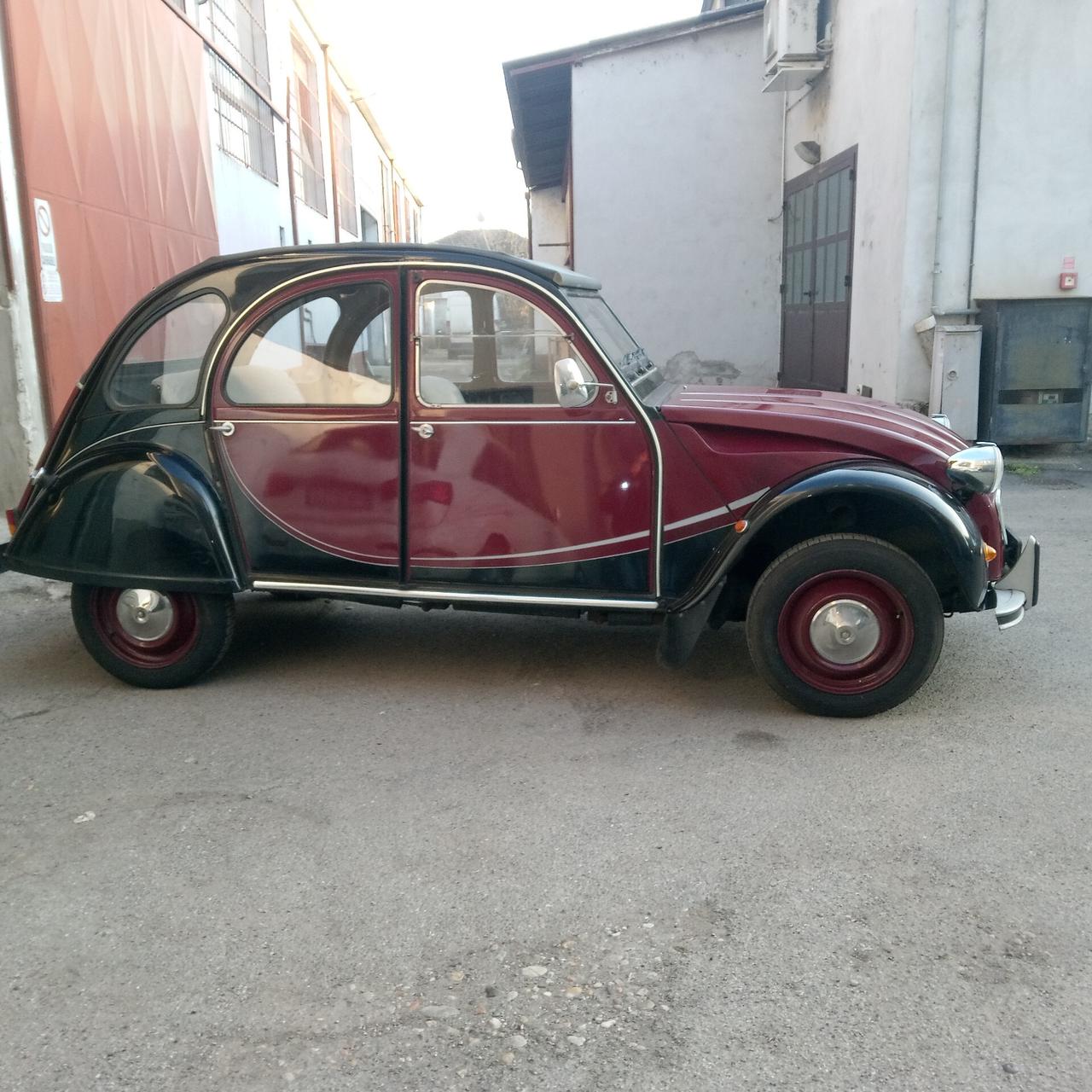 Citroen 2CV 6 Charleston