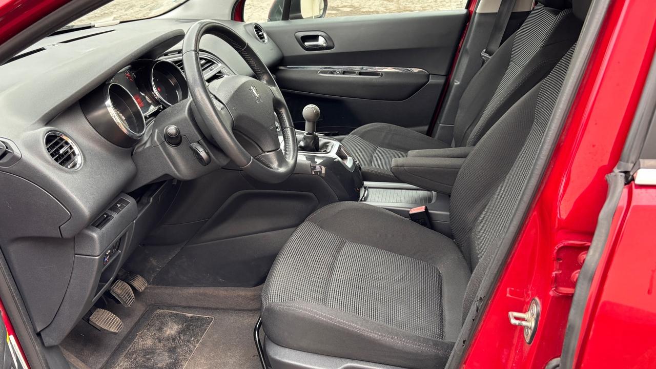 Peugeot 5008 1.6 VTi 120CV Tecno