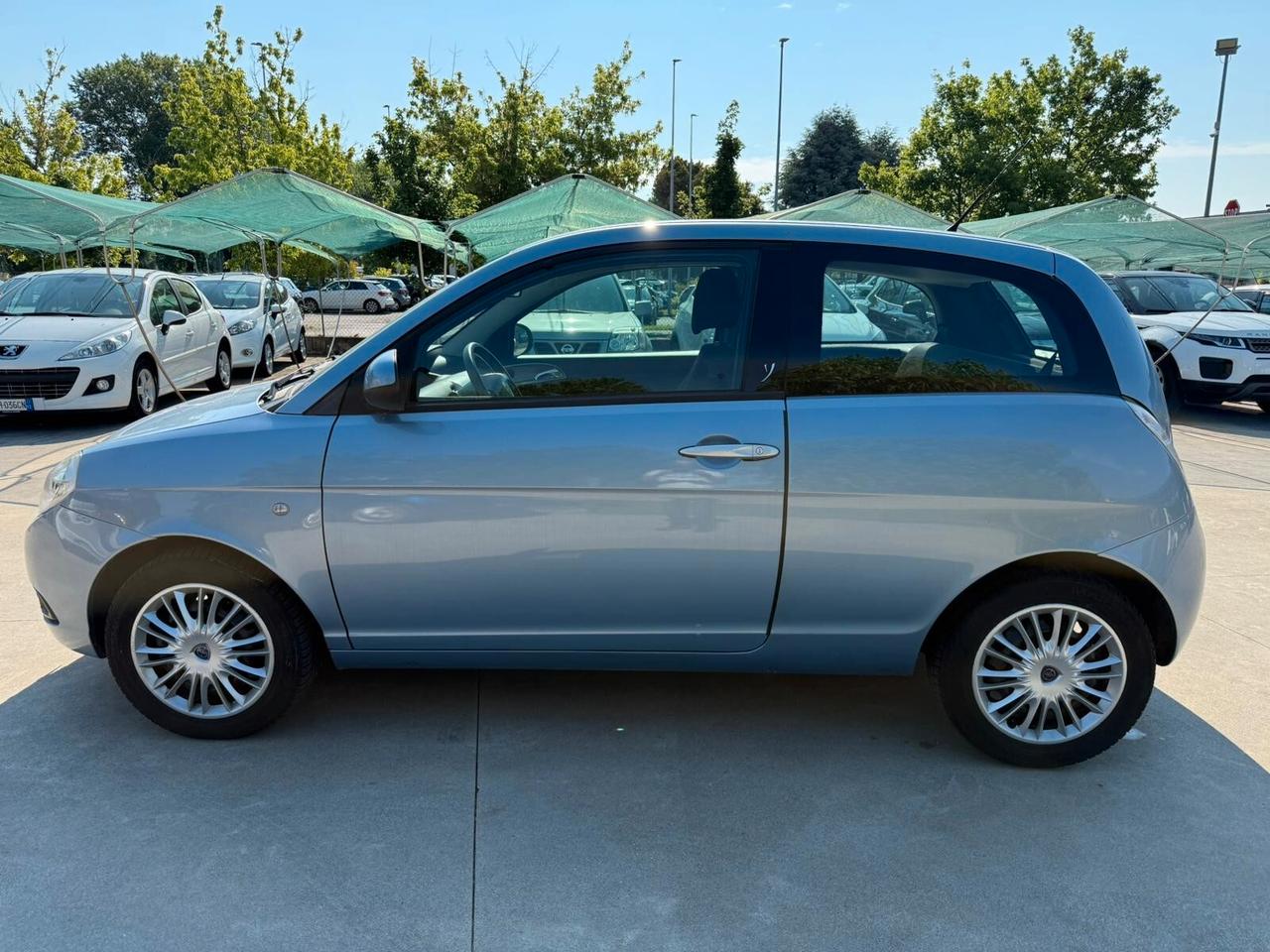 Lancia Ypsilon 1.2 pochi km 88.000km