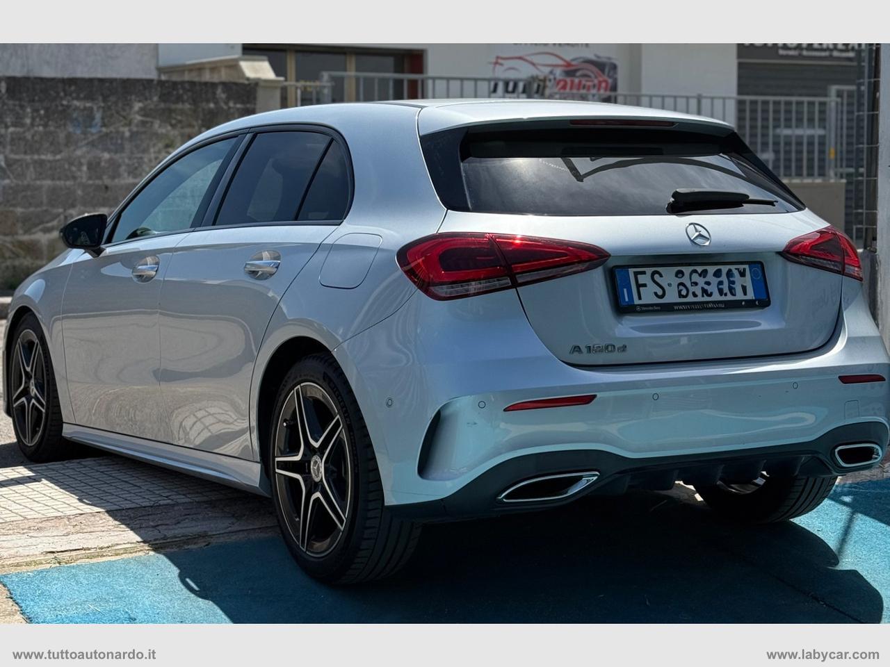 MERCEDES-BENZ A 180 d Automatic Premium