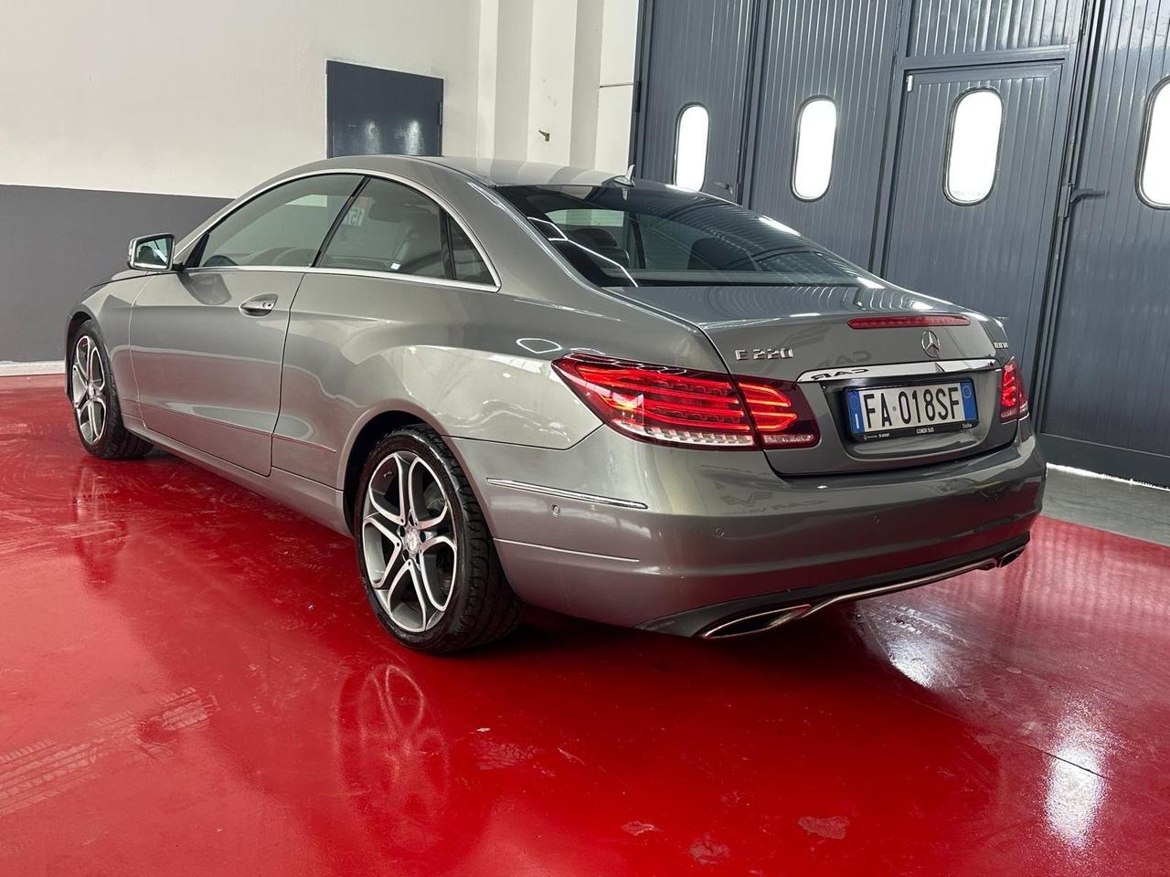 Mercedes-benz E 220 d Coupé Premium