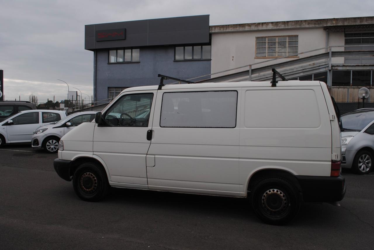 VOLKSWAGEN TRANSPORTER 2.5 TDI 100 CV