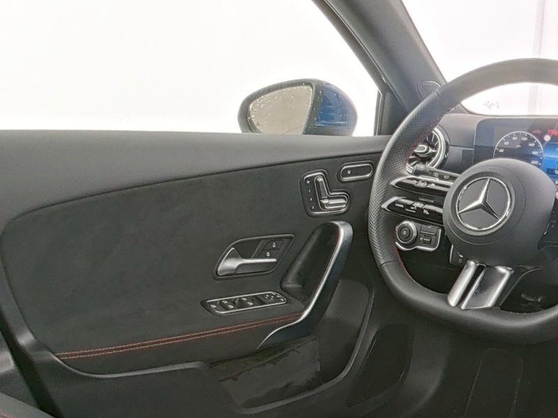Mercedes-Benz A 180 180 Automatic AMG Line Premium