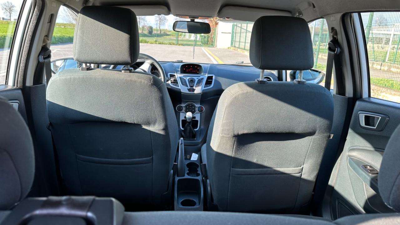 Ford Fiesta 1.6 TDCi 95CV 5 porte(anche per neopatentati)