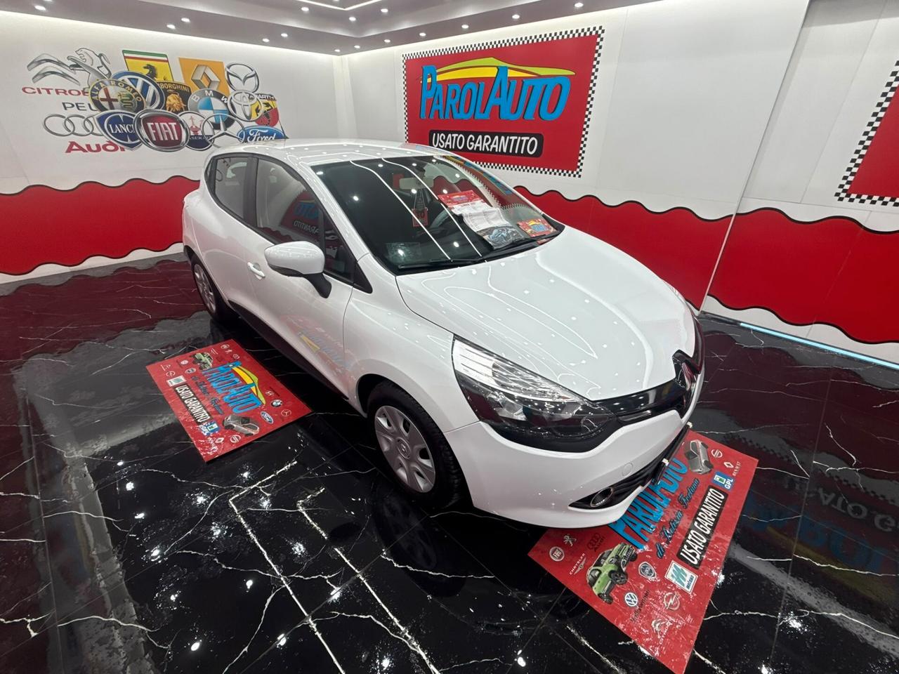 Renault Clio 1.2 75cv GPL Live - 2014