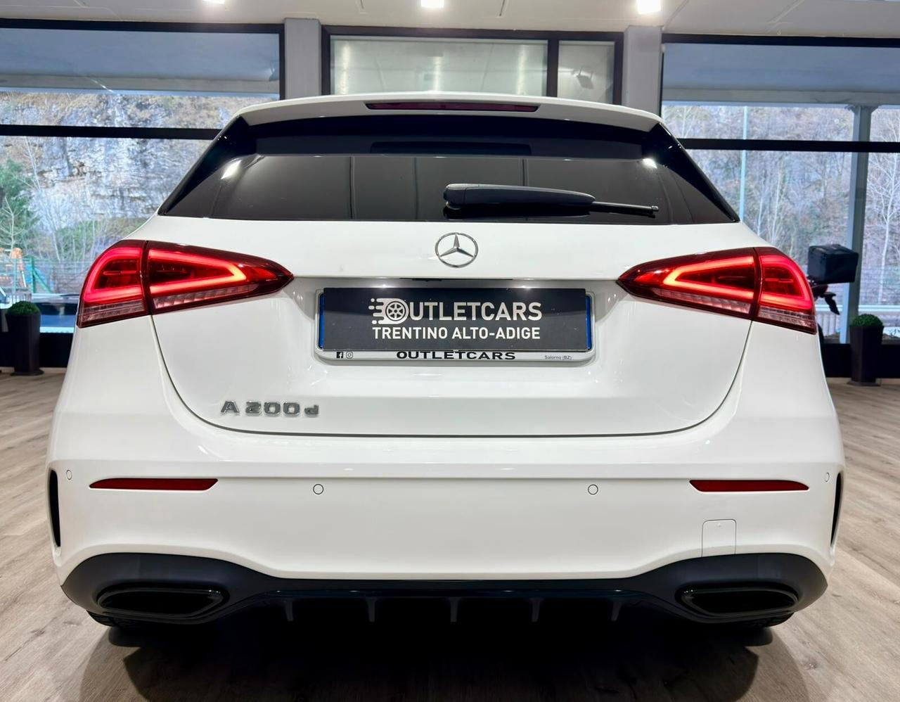 MERCEDES A200 D AUTO PREMIUM AMG LINE 2.0 150CV