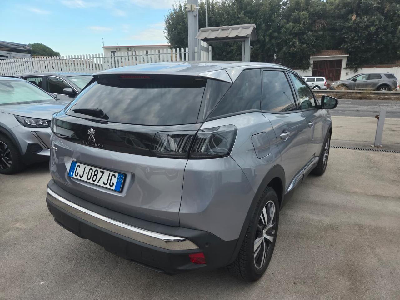 Peugeot 3008 BlueHDi 130 S&S EAT8 Allure