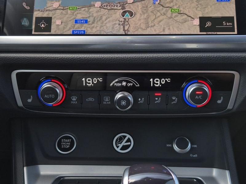 Audi Q3 35 1.5 tfsi mhev Business Advanced s-tronic