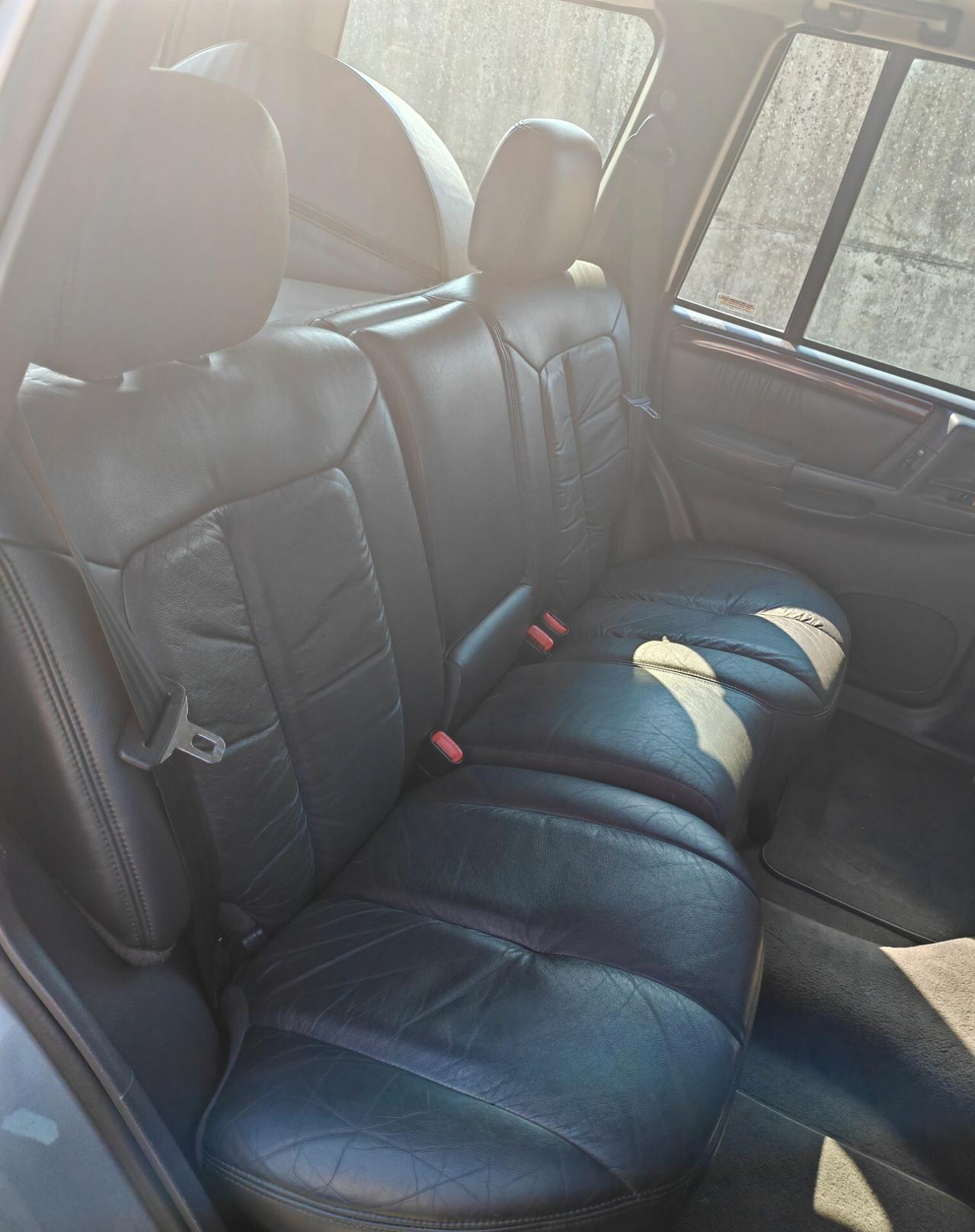 Jeep Grand Cherokee 5.9 4WD Quadra-Trac Limited LX