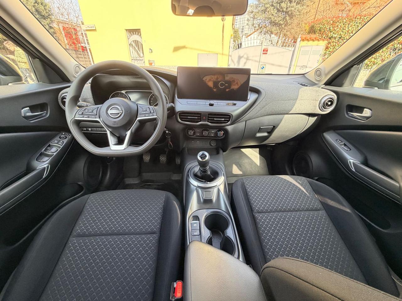 Nissan Juke Acenta 1.0 DIG-T 114 #9785