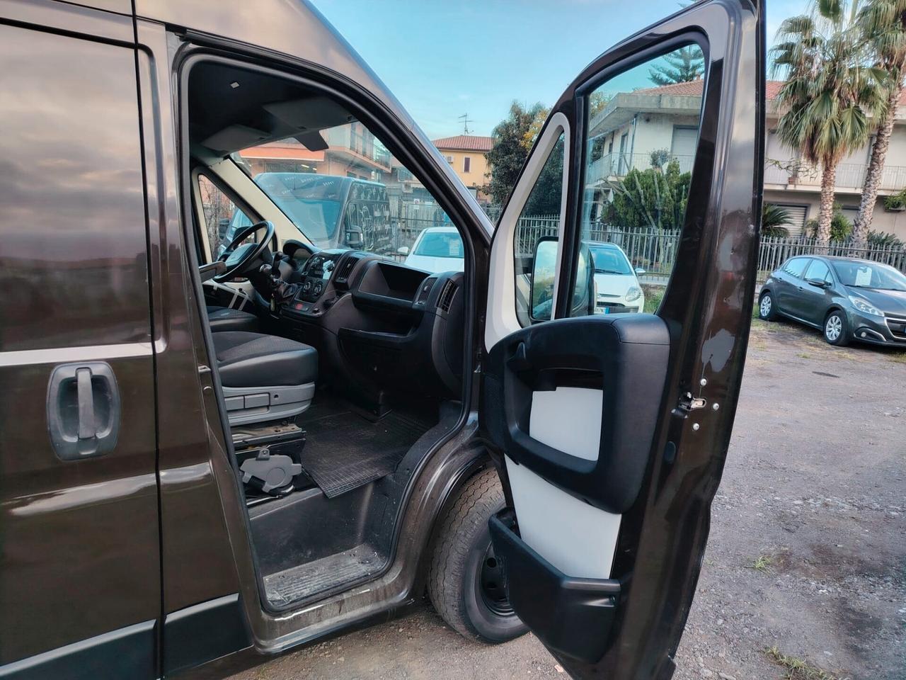 Peugeot Boxer 2.0 BlueHDi 330 L2H2 Pro 130