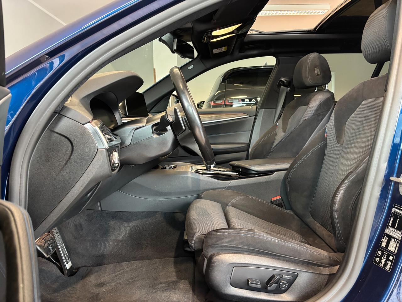 Bmw 530 530d xDrive Touring Msport SERVICE BMW*