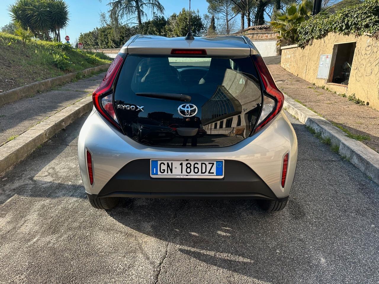 Toyota Aygo X 1.0 C. AUT. 01/24 KM.18400 ANTIFURTO