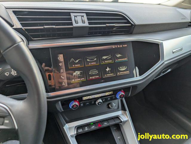 AUDI Q3 45 TFSI e S tronic Business Plug in Hybrid