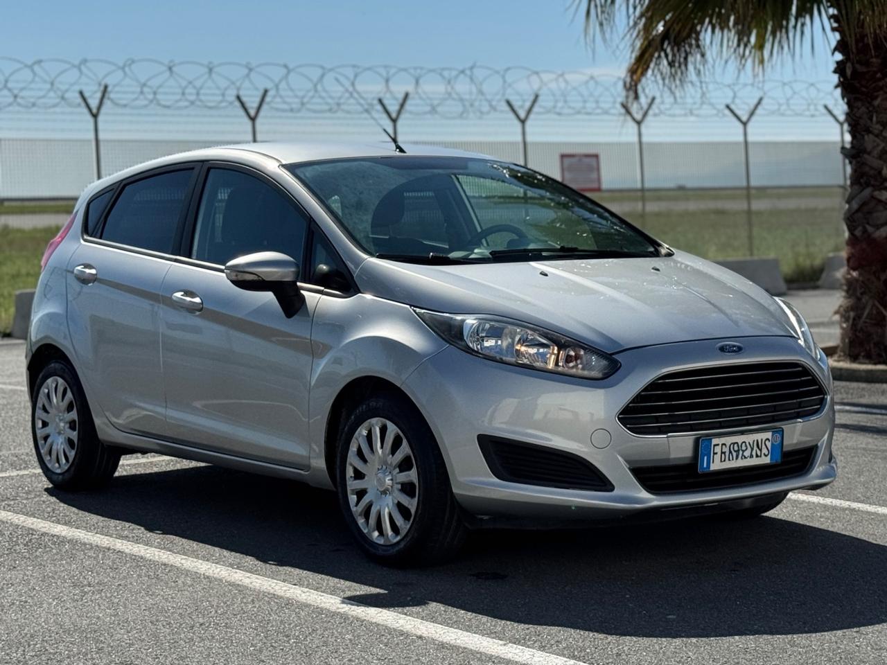 FORD FIESTA 1.0 BENZINA AUTOMATICA GARANZIA 12 MESI