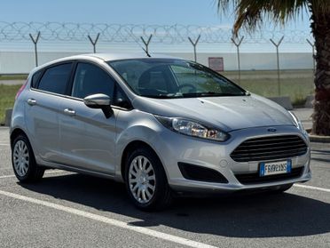FORD FIESTA 1.0 BENZINA 5 PORTE AUTOMATICA