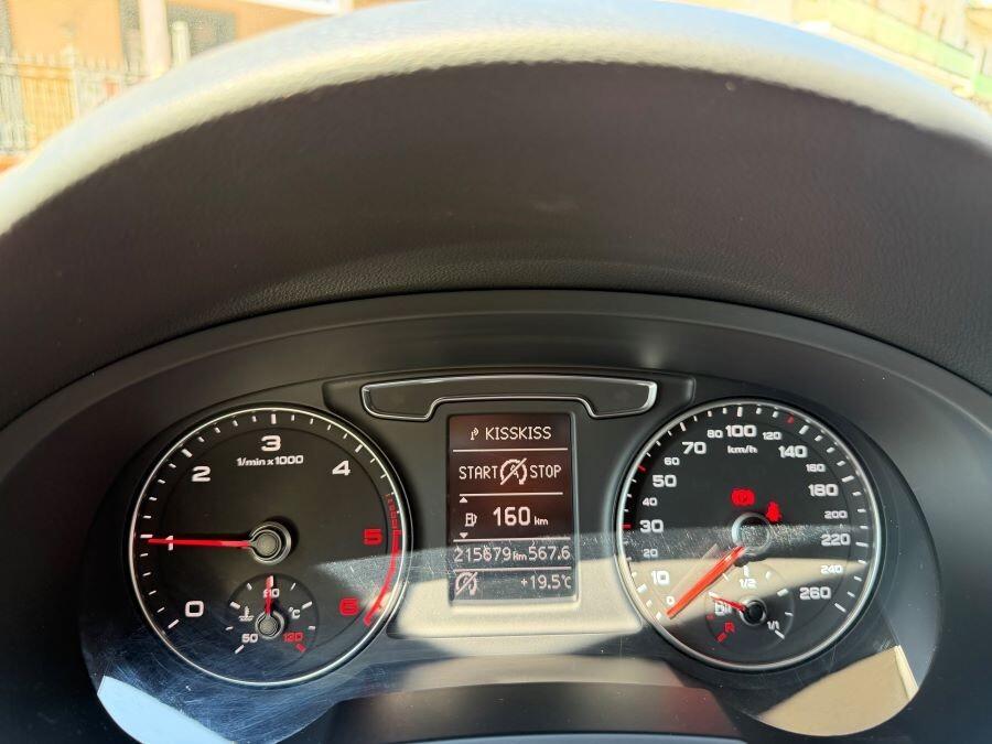 AUDI Q3 2.0 TDI 120 CV BUSINESS CERTIFICATA NUOVA