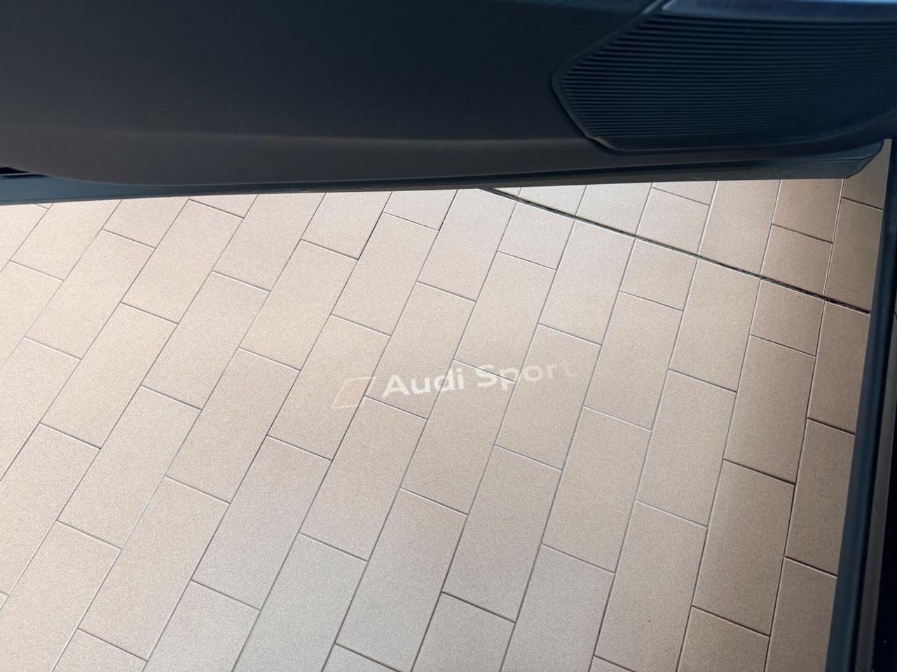 Audi Q8 3.0TDI 286cv S-Line Quattro E6