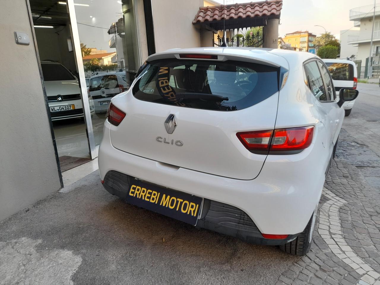 Renault Clio 1.2 75CV GPL 5 porte