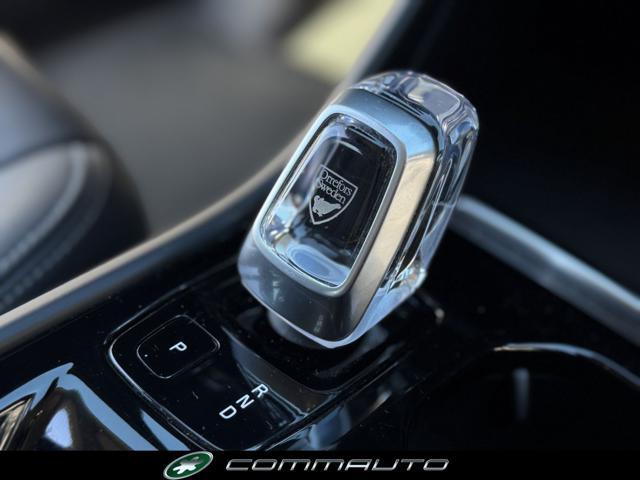 VOLVO XC40 D3 Geartronic Inscription